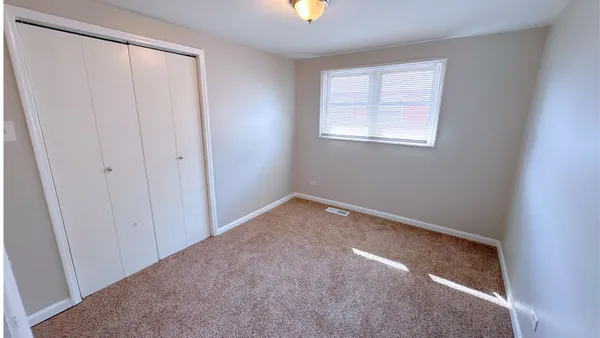$184,000 | 14039 South Claire Boulevard, Robbins, IL 60472