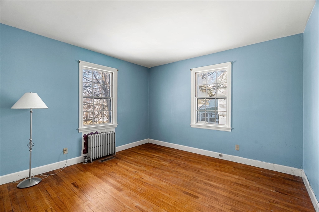 122 Beech Street Lowell, MA 01850 - Photo 11 of 21