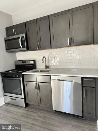 $1,150 | 144-6 West Allens Lane, Unit C23, Philadelphia, PA 19119
