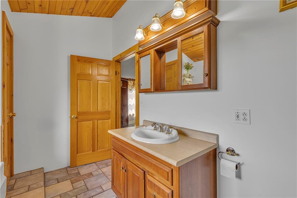303 Sharon Grange Road Aliquippa, PA 15001 - Photo 27 of 50 View of the master bathroom vanity.