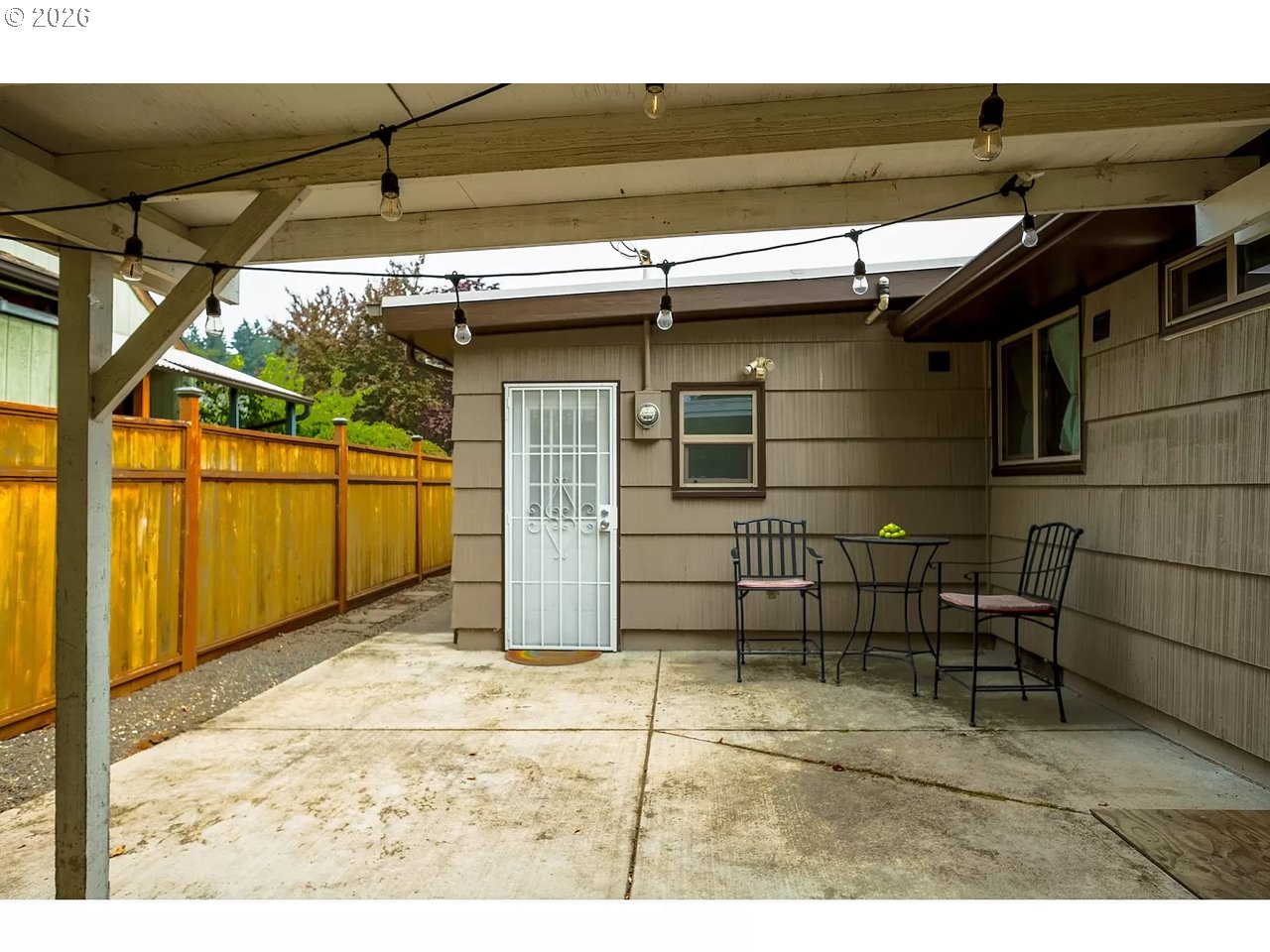 2682 Harris Street Eugene, OR 97405 - Photo 5 of 6