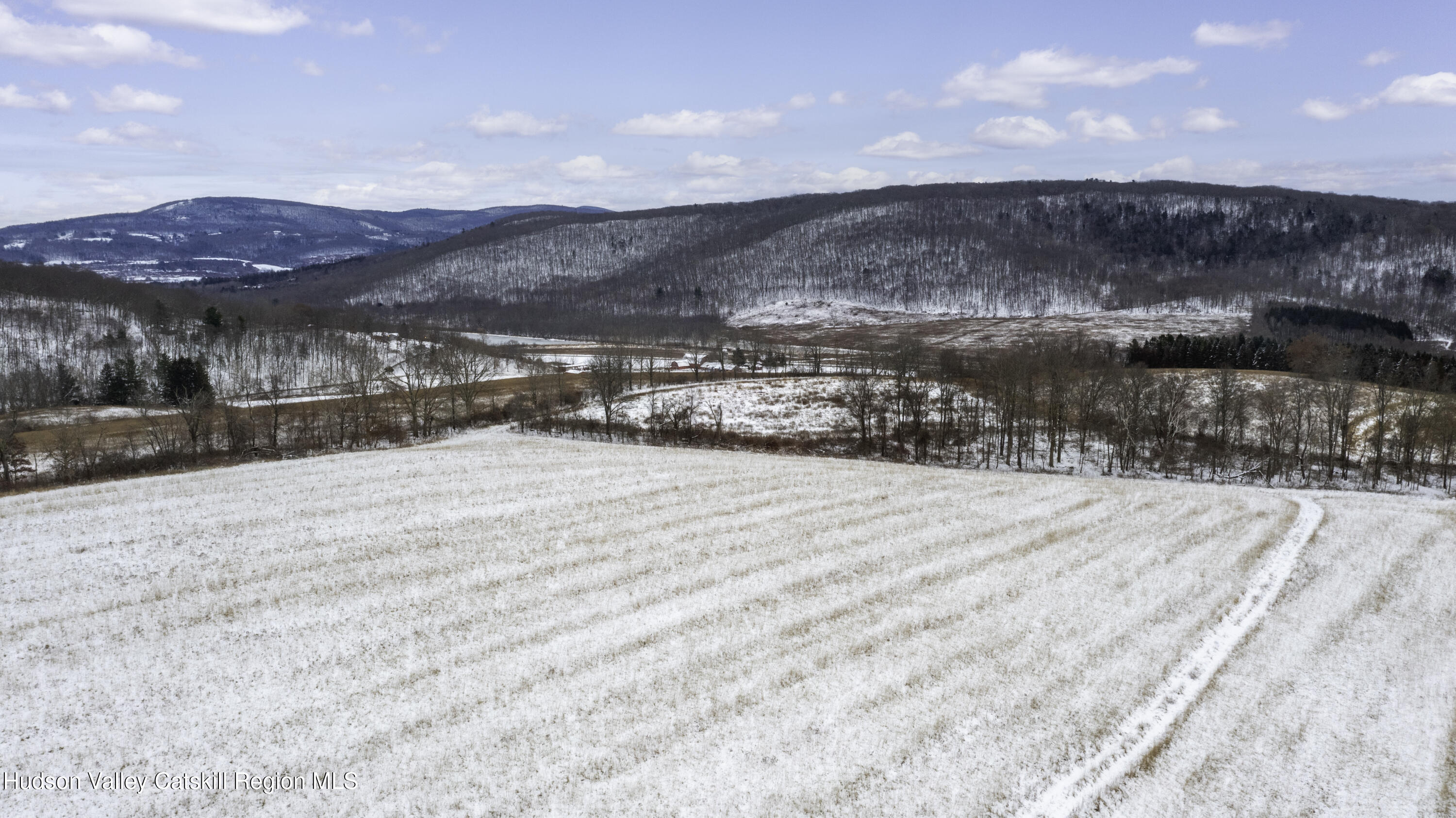 90 West End Road Hillsdale, NY 12529 - Photo 7 of 10 a view of a backyard of a house