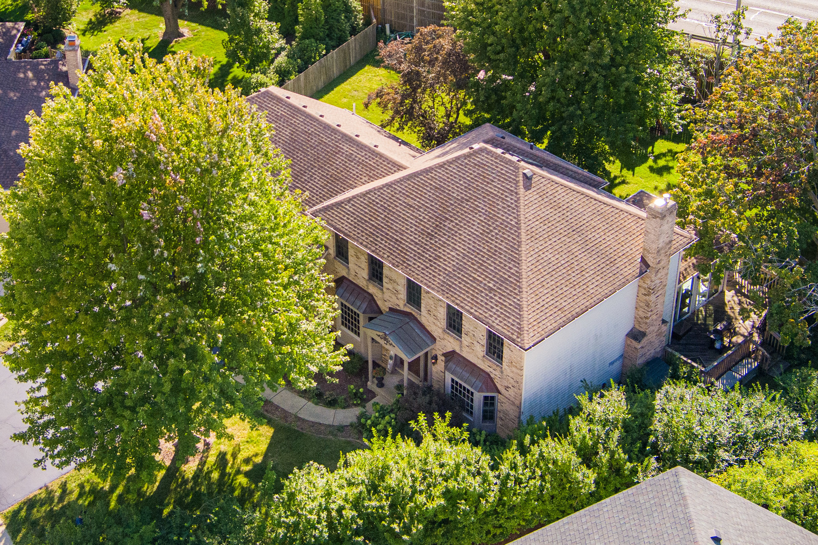 560 Renee Court Geneva, IL 60134 - Photo 2 of 50 front view of a house with a yard