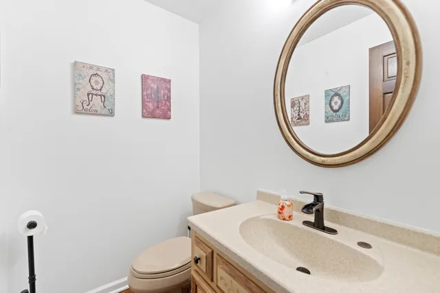 $599,000 | 560 Renee Court, Geneva, IL 60134