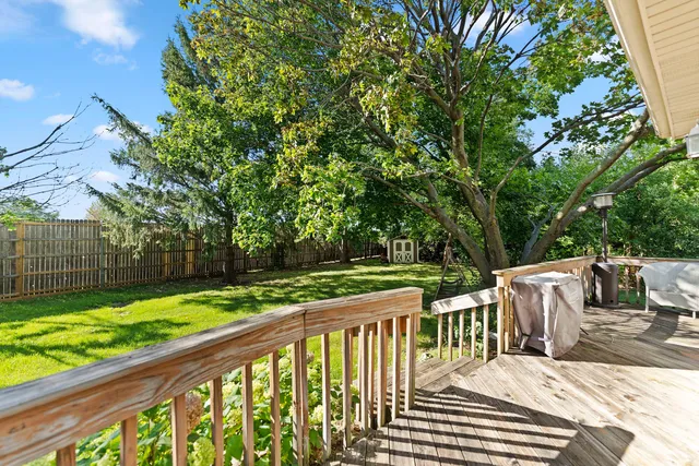 $599,000 | 560 Renee Court, Geneva, IL 60134