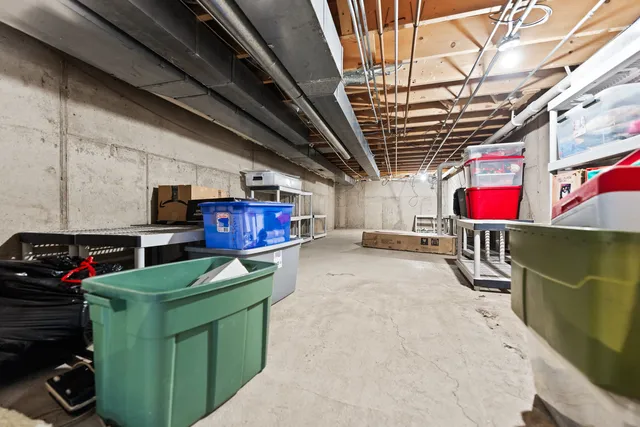 $599,000 | 560 Renee Court, Geneva, IL 60134