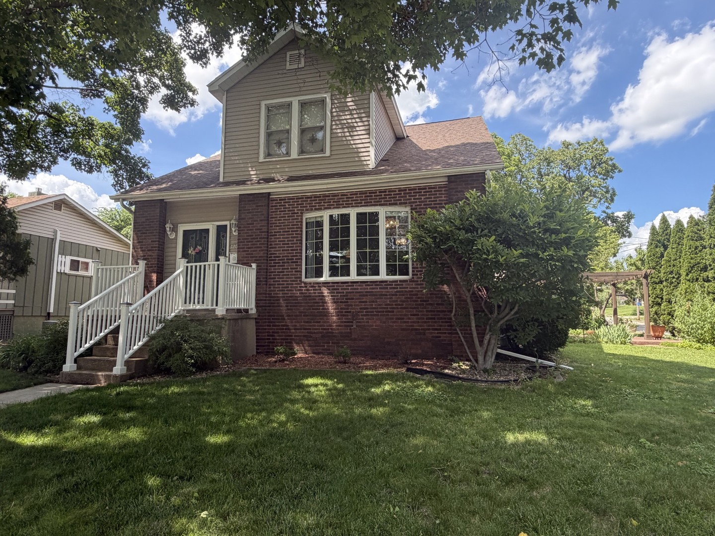 1203 6th Street Peru, IL 61354 - Photo 1 of 35