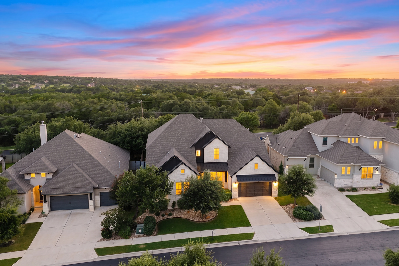 229 Iva June Lane Georgetown, TX 78628 - Photo 3 of 39
