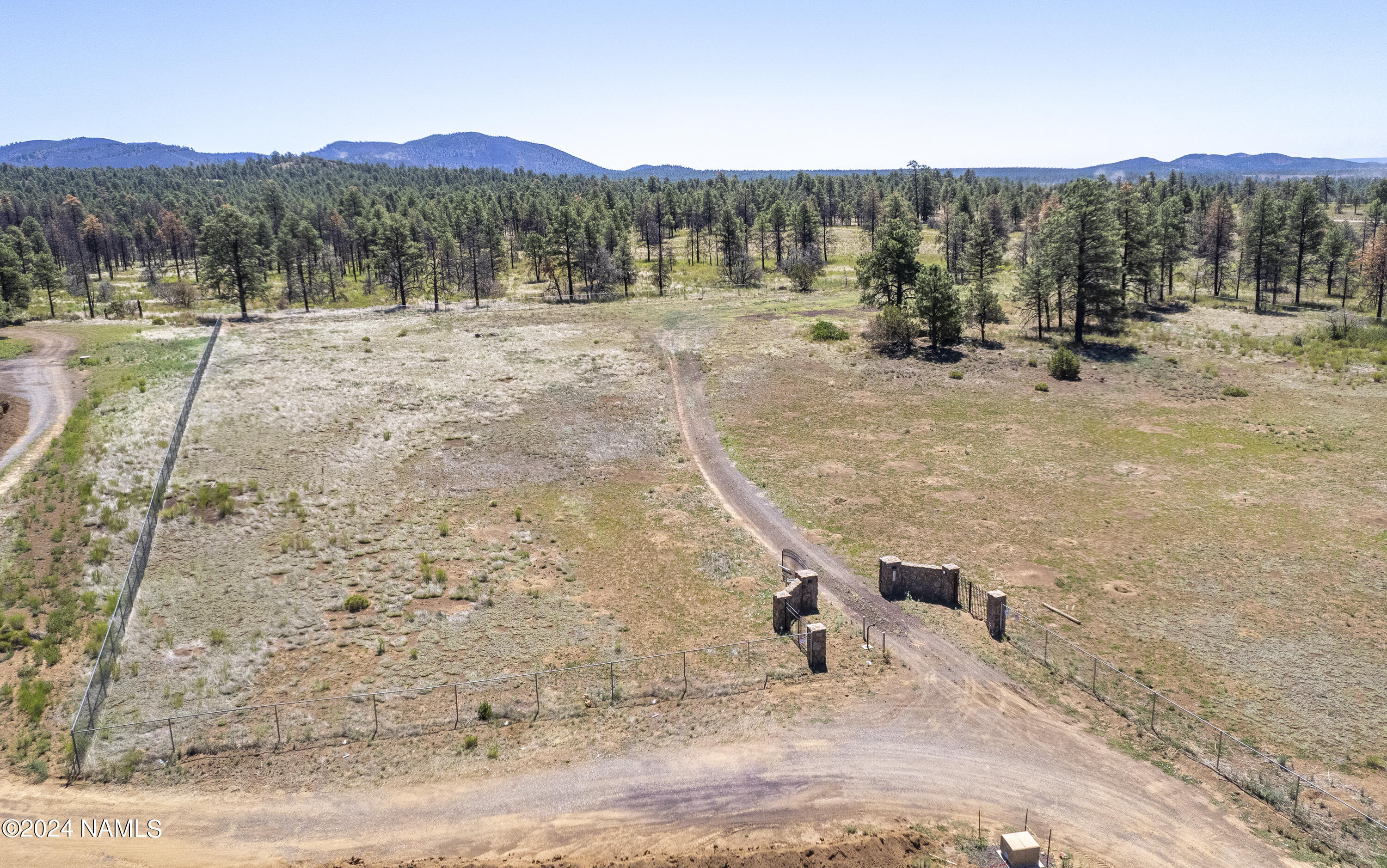5950 East Girls Rnch Road Flagstaff, AZ 86004 - Photo 6 of 13 East Into National Forest