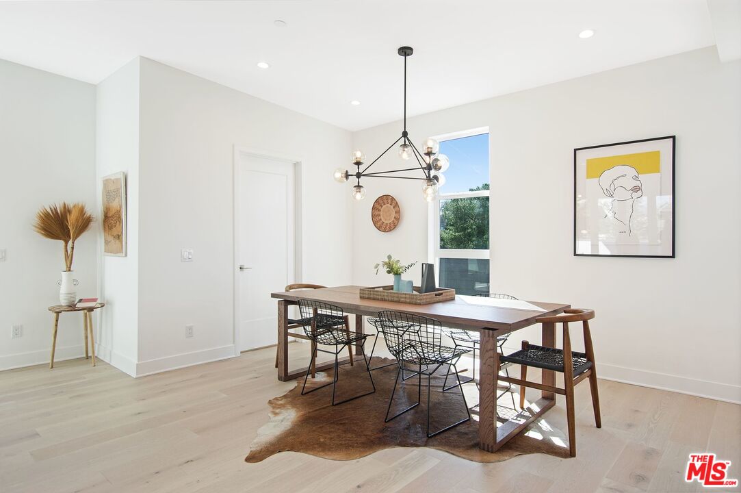 855 Hyperion Avenue Los Angeles, CA 90029 - Photo 13 of 30