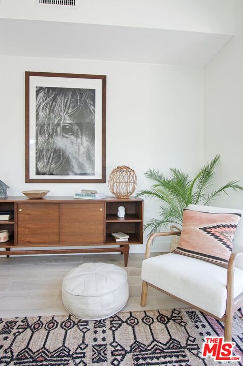 855 Hyperion Avenue Los Angeles, CA 90029 - Photo 6 of 30