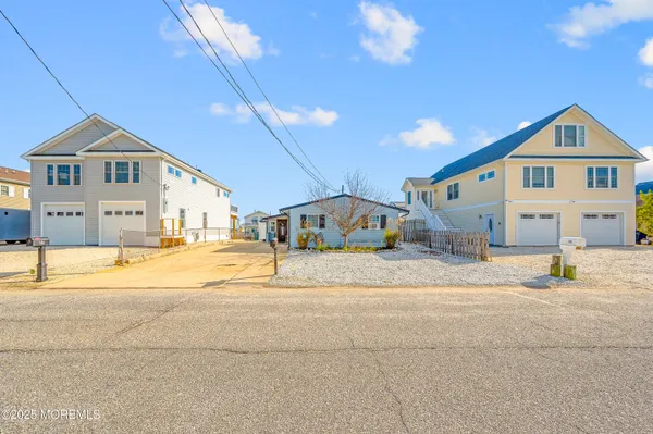 $569,000 | 99 Lake Superior Drive, Little Egg Harbor, NJ 08087