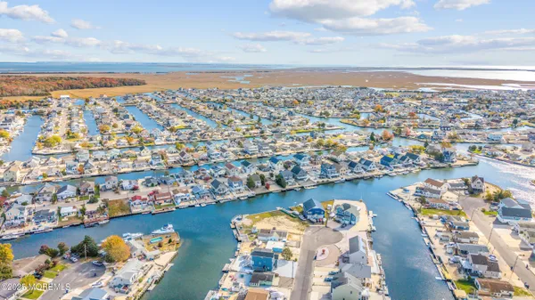 $569,000 | 99 Lake Superior Drive, Little Egg Harbor, NJ 08087