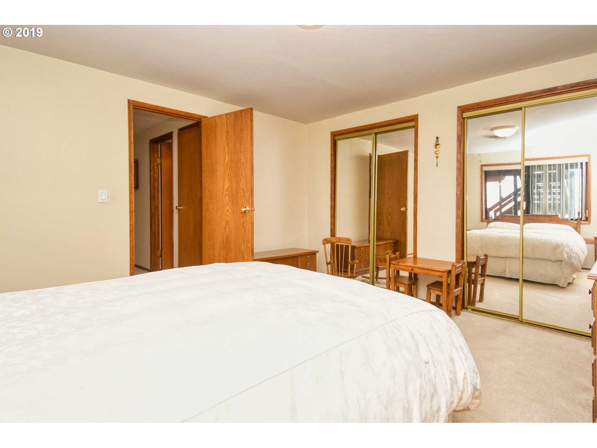 1610 Southwest 18th Street Pendleton, OR 97801 - Photo 23 of 32 a bedroom with a bed and window