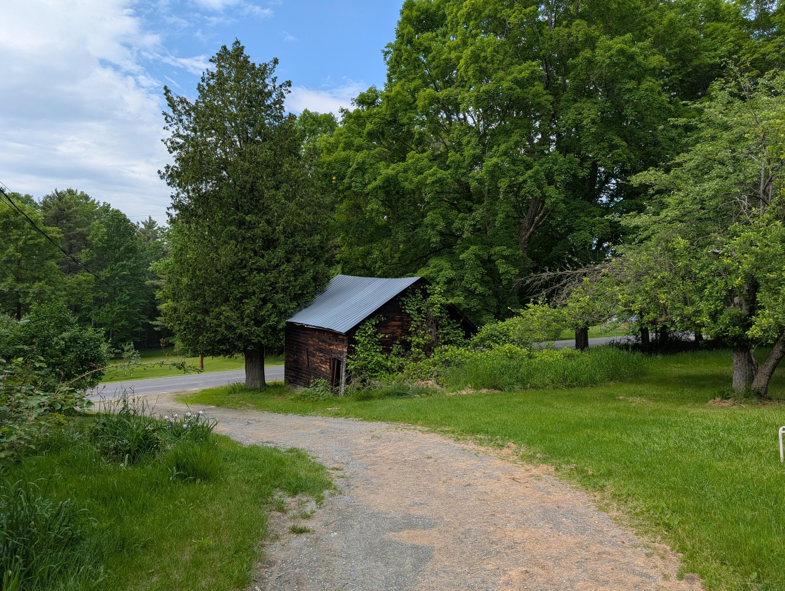 93 Prospect Road Keeseville, NY 12944 - Photo 5 of 18