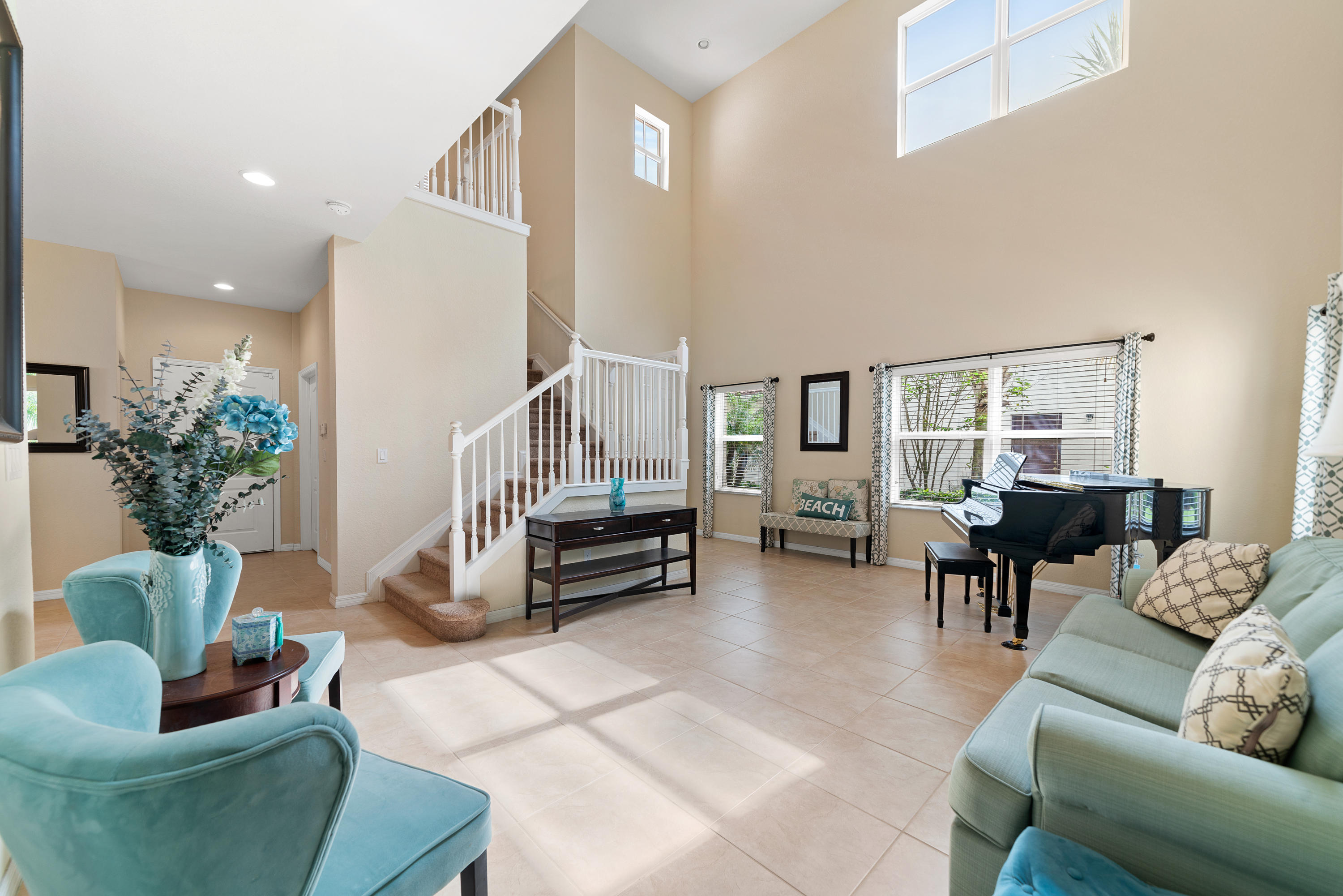 124 Behring Way Jupiter, FL 33458 - Photo 3 of 35 _DSC0250