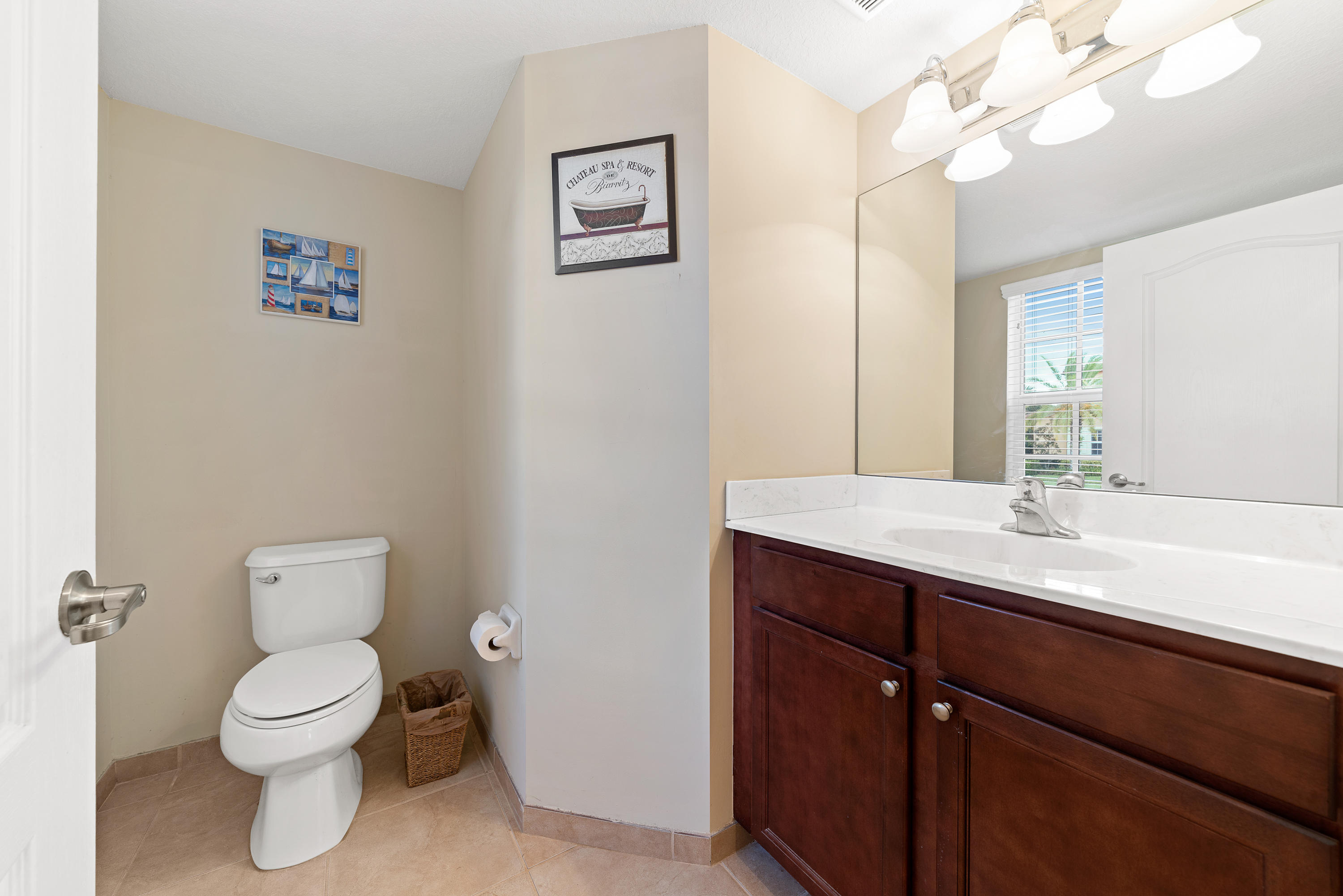 124 Behring Way Jupiter, FL 33458 - Photo 10 of 35 _DSC0269