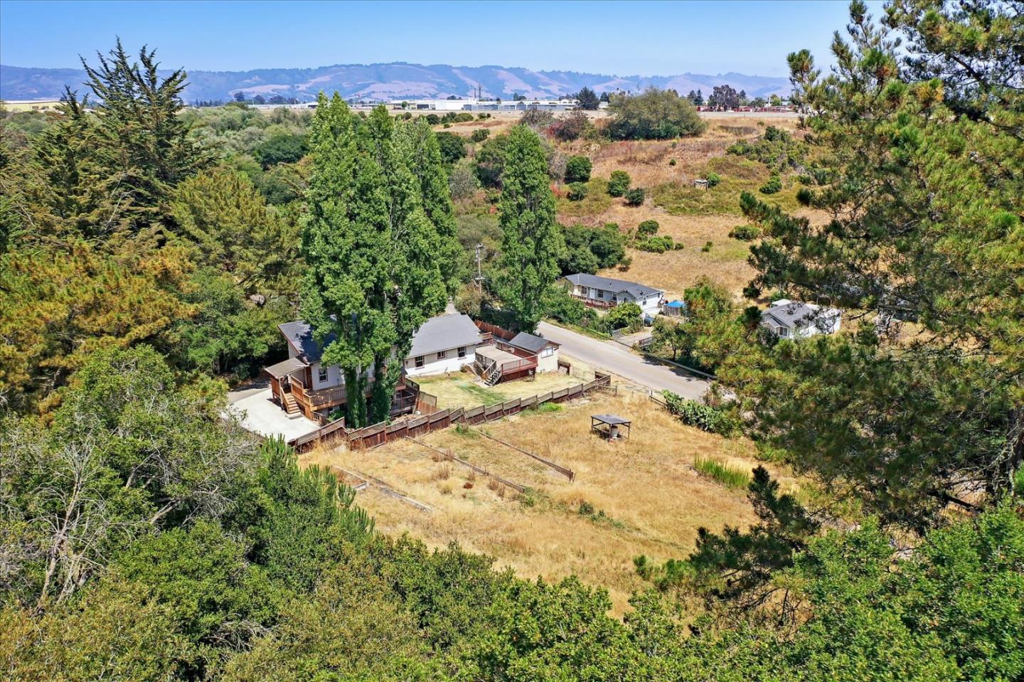 89 Manfre Road Watsonville, CA 95076 - Photo 48 of 67 Gallery Image 48