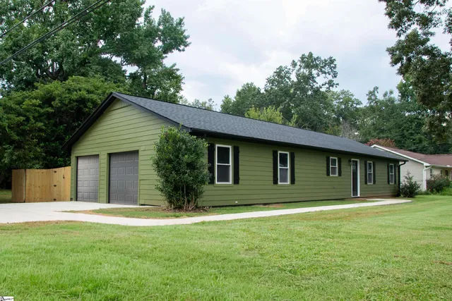 $309,900 | 114 Saluda Street, Spartanburg, SC 29301