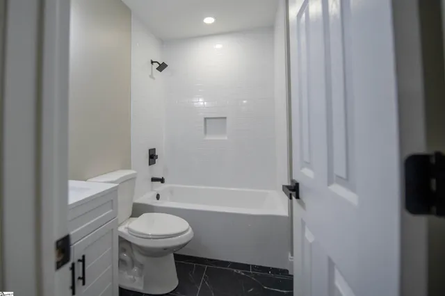 $309,900 | 114 Saluda Street, Spartanburg, SC 29301