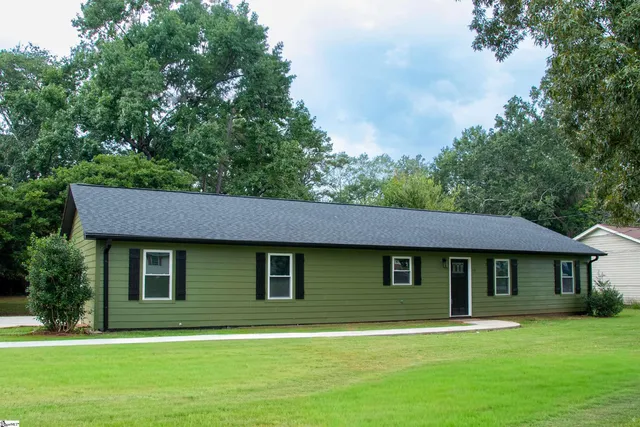 $309,900 | 114 Saluda Street, Spartanburg, SC 29301