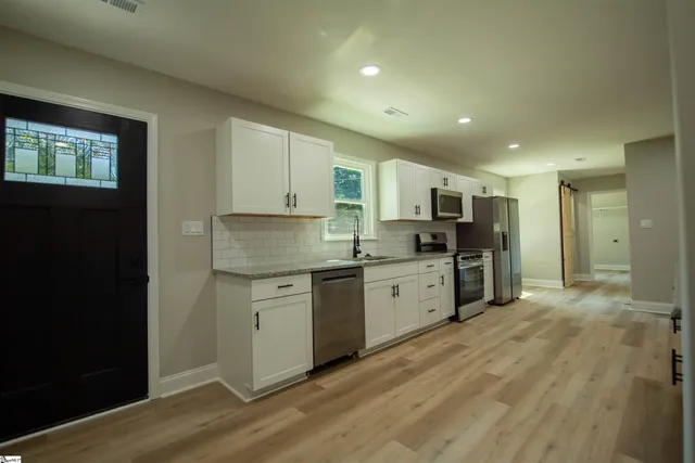 $309,900 | 114 Saluda Street, Spartanburg, SC 29301