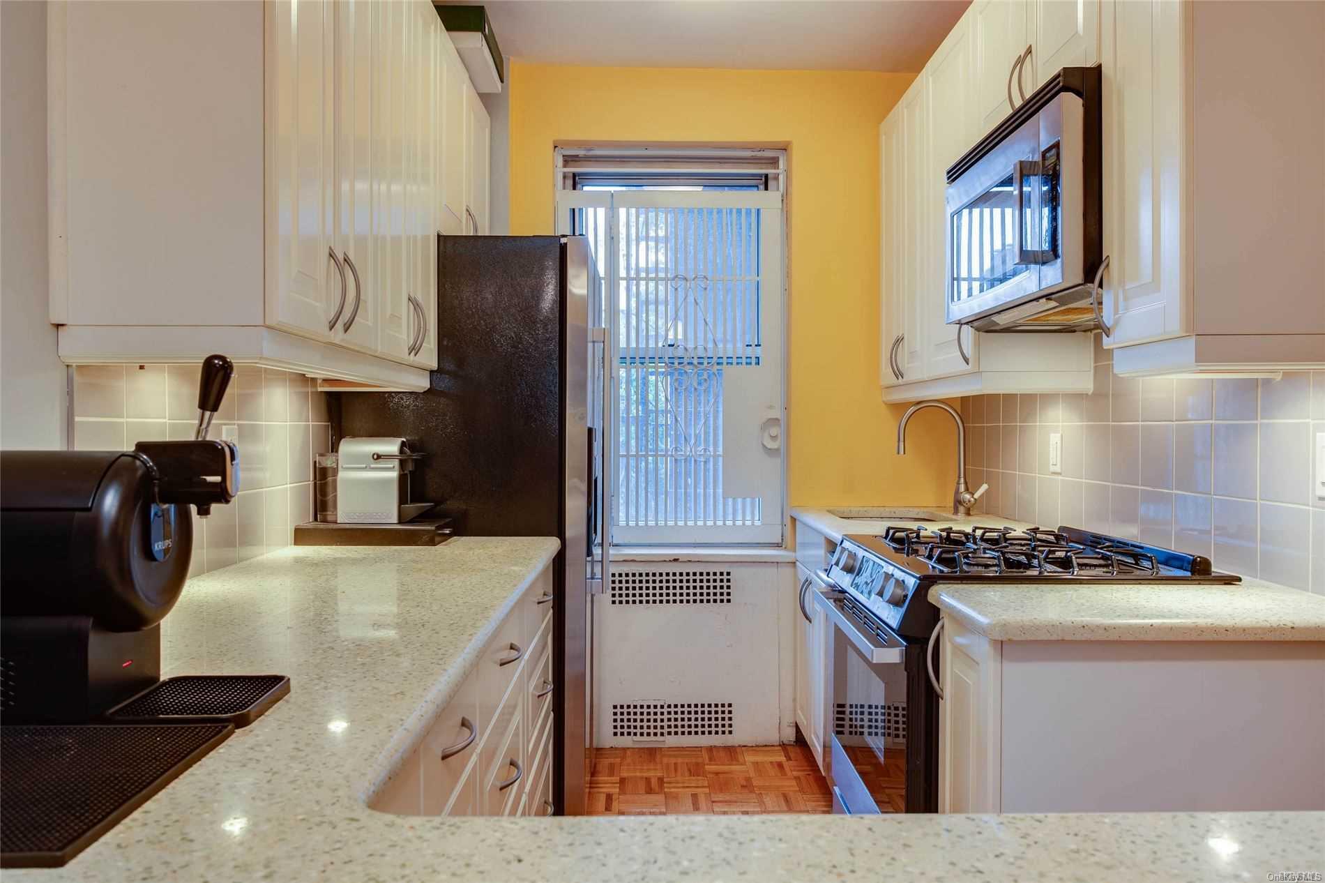 34-41 85th Street, Unit 2R Queens, NY 11372 - Photo 7 of 16 Gallery Image 7
