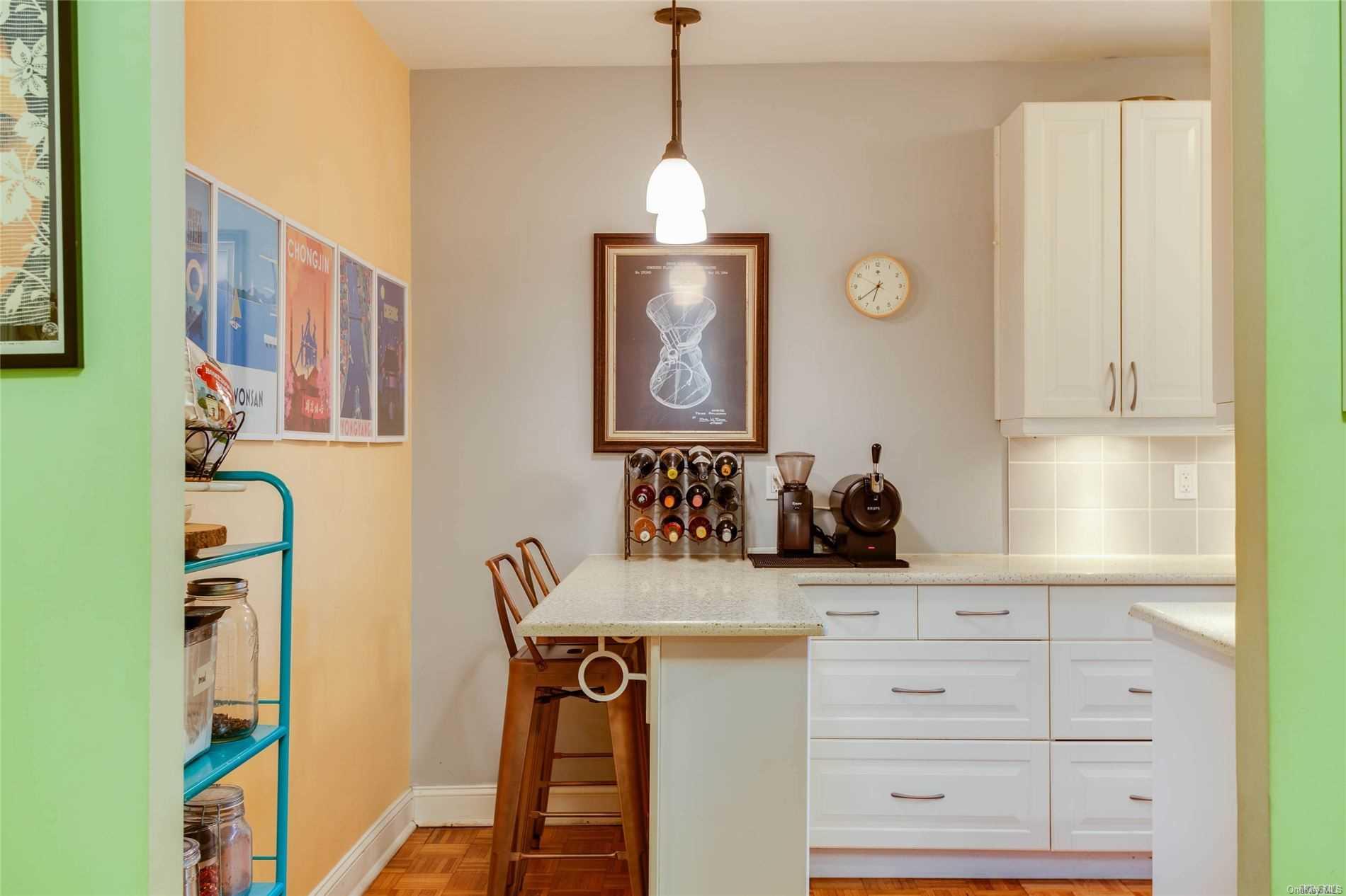 34-41 85th Street, Unit 2R Queens, NY 11372 - Photo 9 of 16 Gallery Image 9
