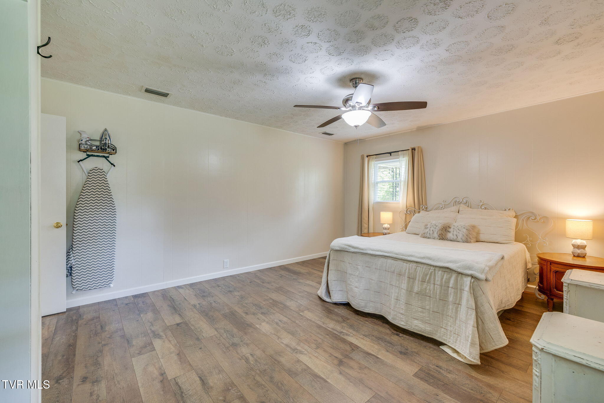 576 Buckingham Road Gray, TN 37615 - Photo 19 of 49 018