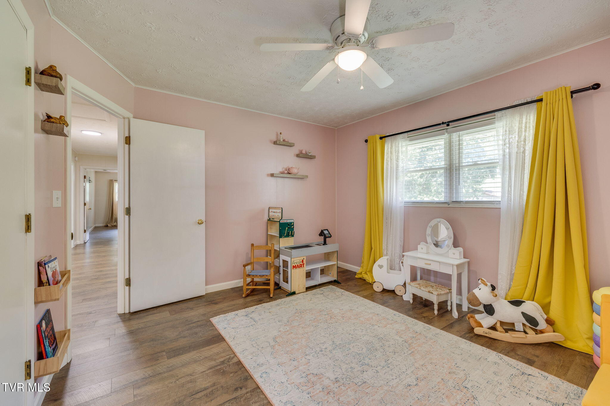 576 Buckingham Road Gray, TN 37615 - Photo 23 of 49 022