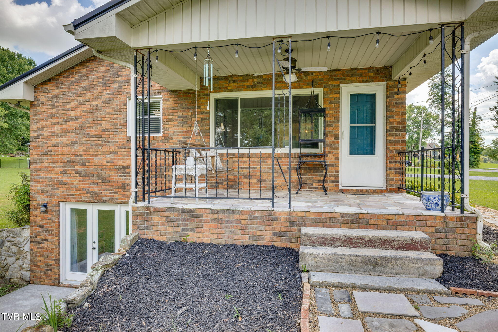 576 Buckingham Road Gray, TN 37615 - Photo 37 of 49 037