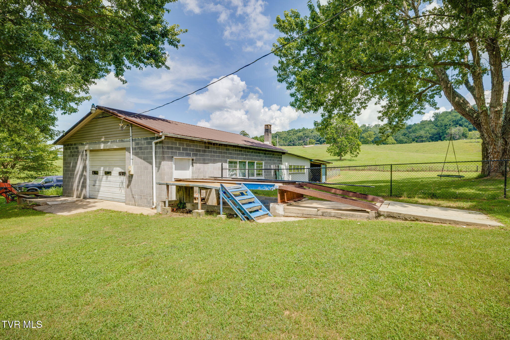 576 Buckingham Road Gray, TN 37615 - Photo 42 of 49 042
