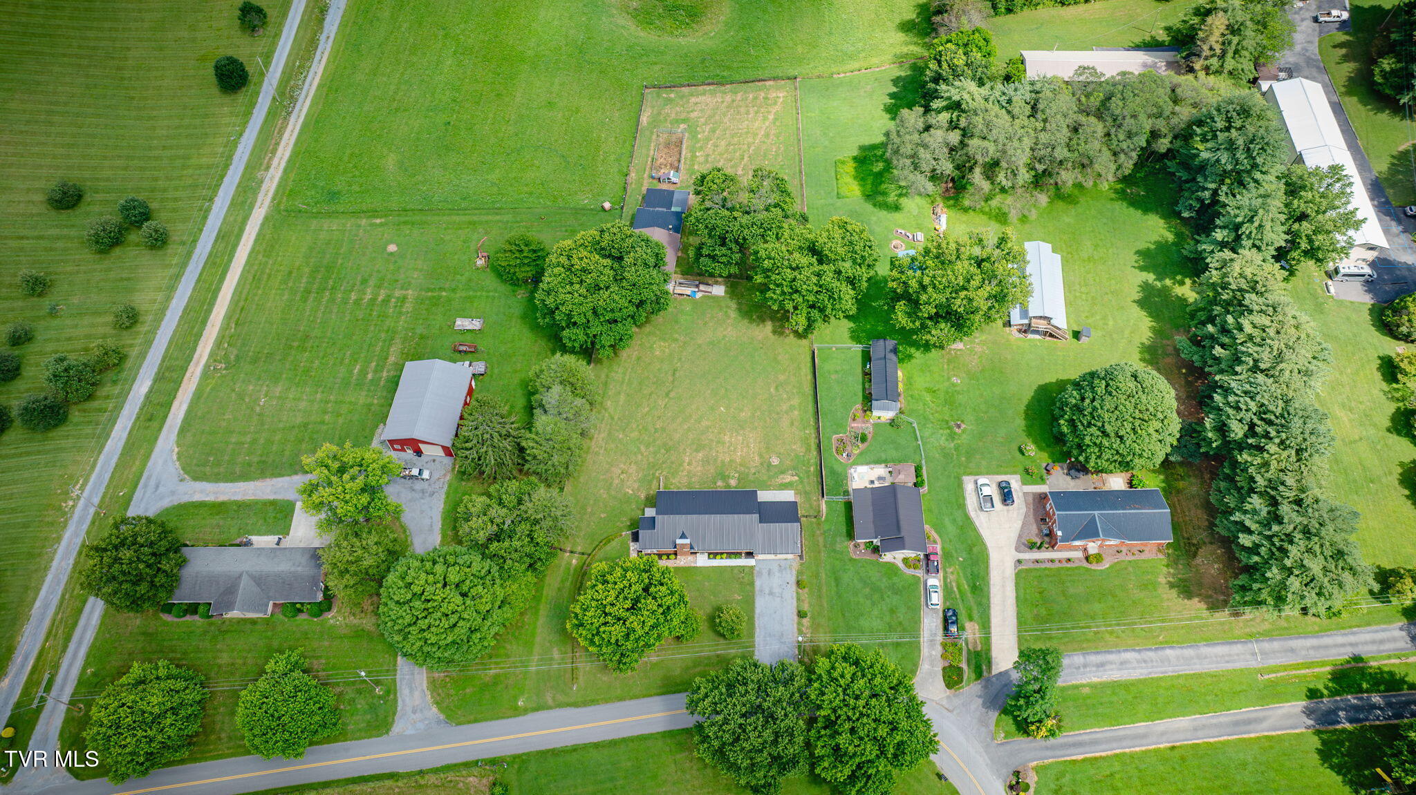 576 Buckingham Road Gray, TN 37615 - Photo 44 of 49 101