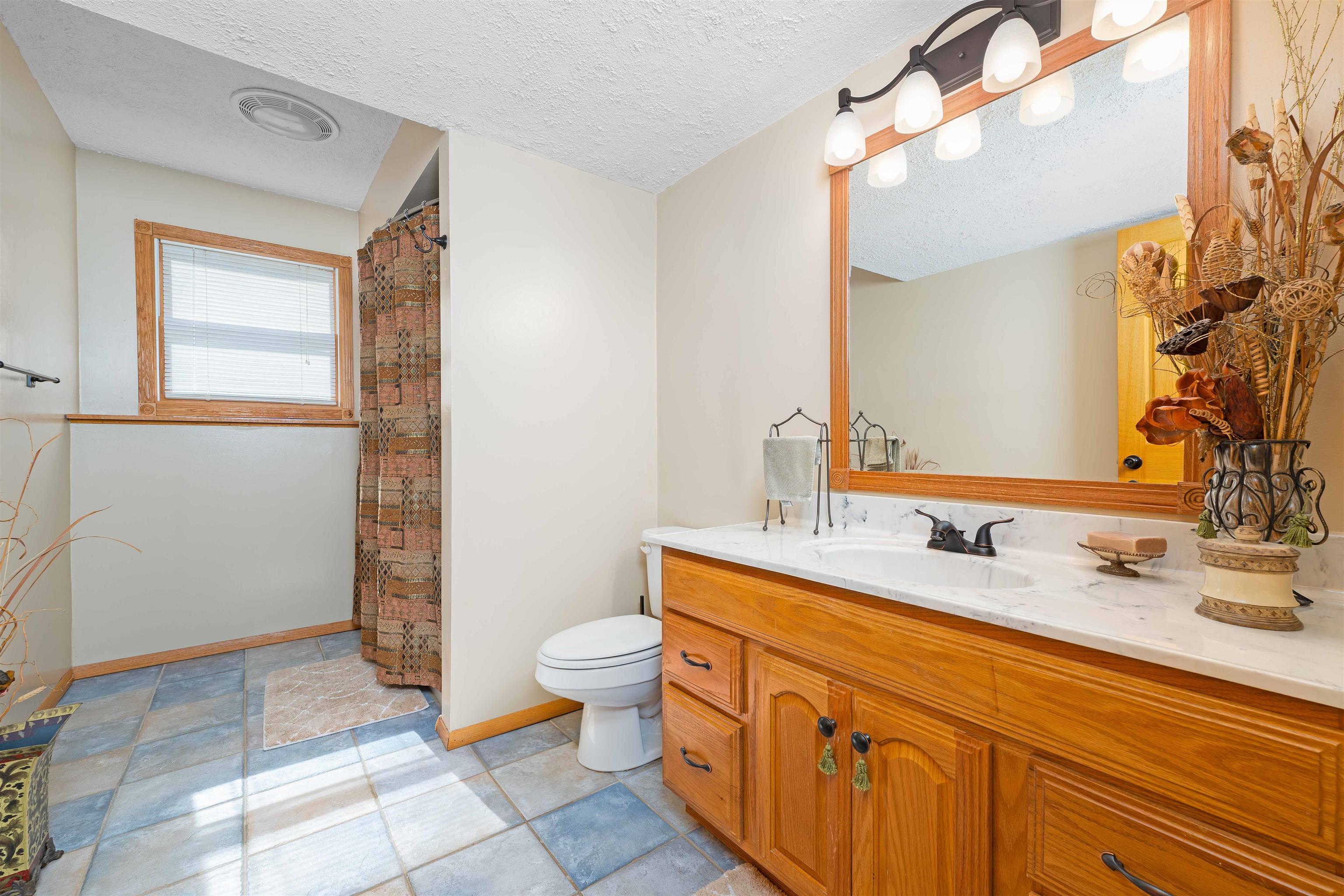 10705 Thiel Road Traverse City, MI 49685 - Photo 16 of 22