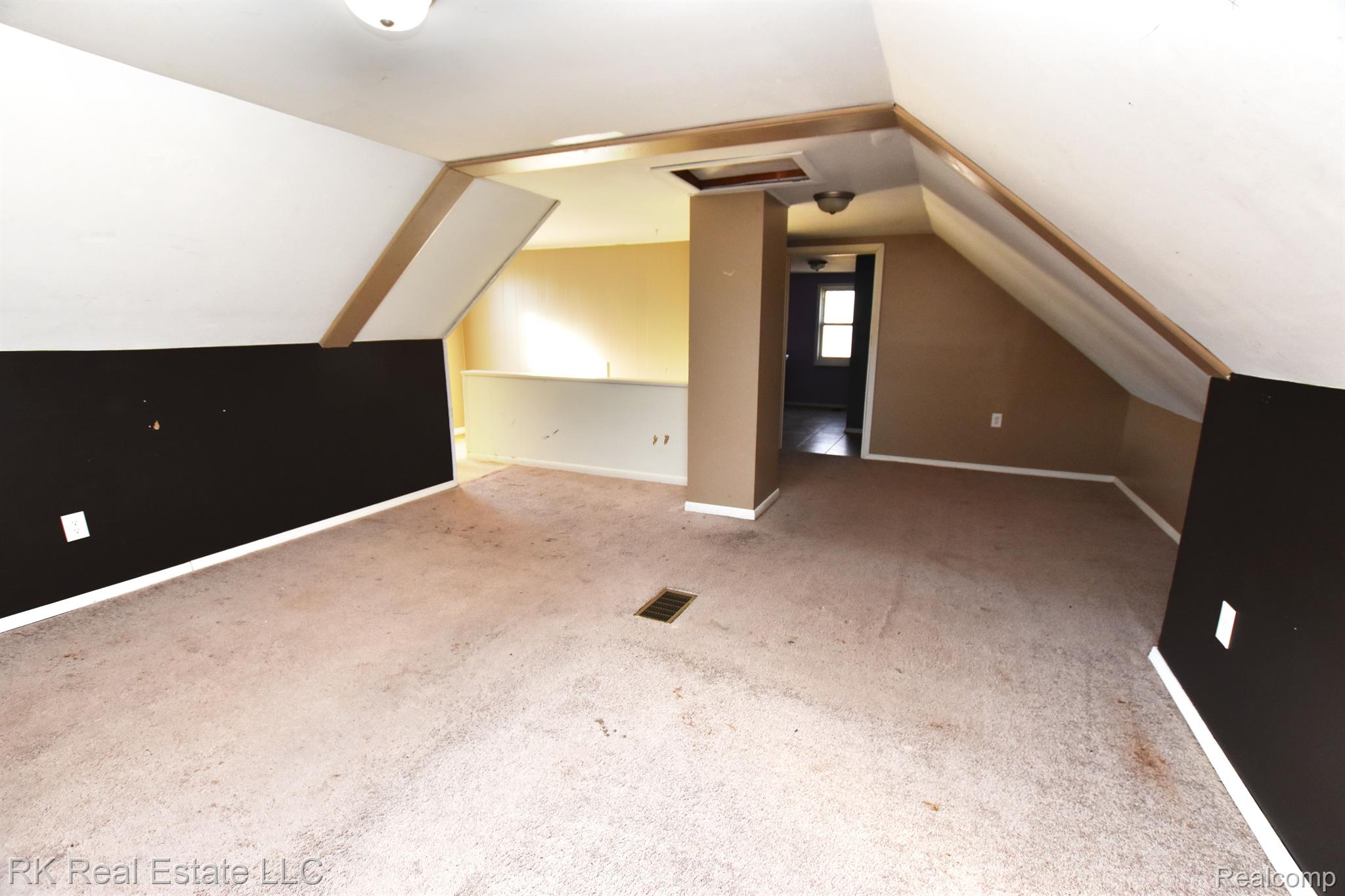2860 Weaverton Rochester, MI 48307 - Photo 17 of 31 Gallery Image 17