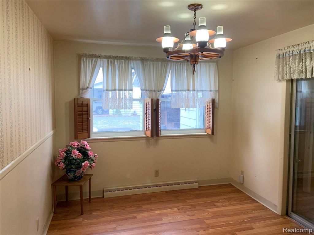 2408 Utley Road Flint, MI 48532 - Photo 11 of 33