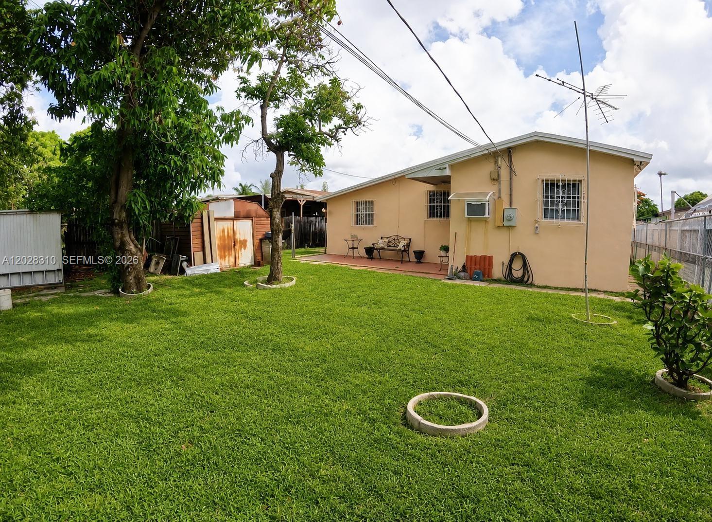 252 East 37th Street Hialeah, FL 33013 - Photo 49 of 51