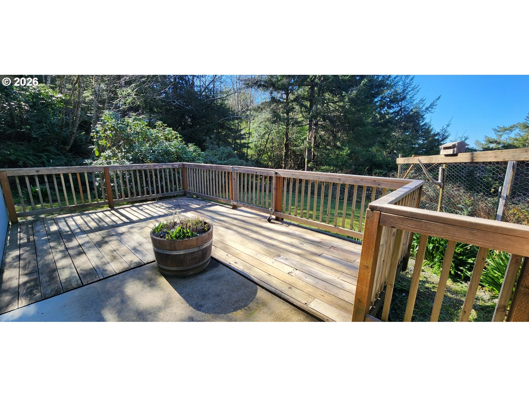 94516 Riley Creek Way Gold Beach, OR 97444 - Photo 25 of 35 a view of balcony with furniture