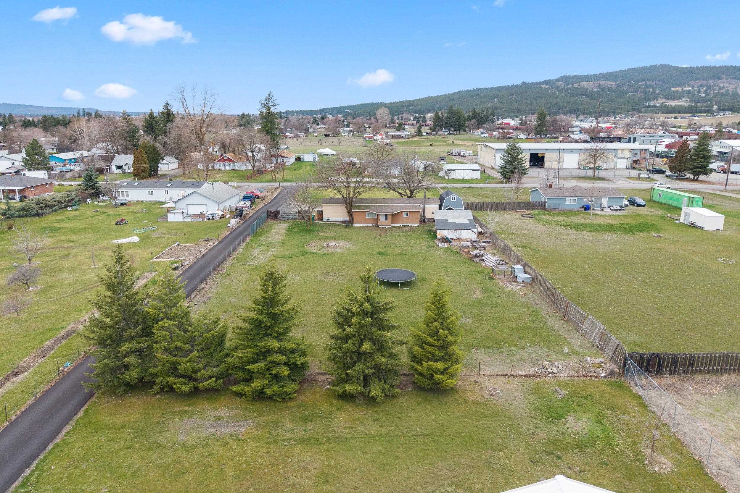 5214 North Corrigan Road Otis Orchards, WA 99027 - Photo 31 of 37