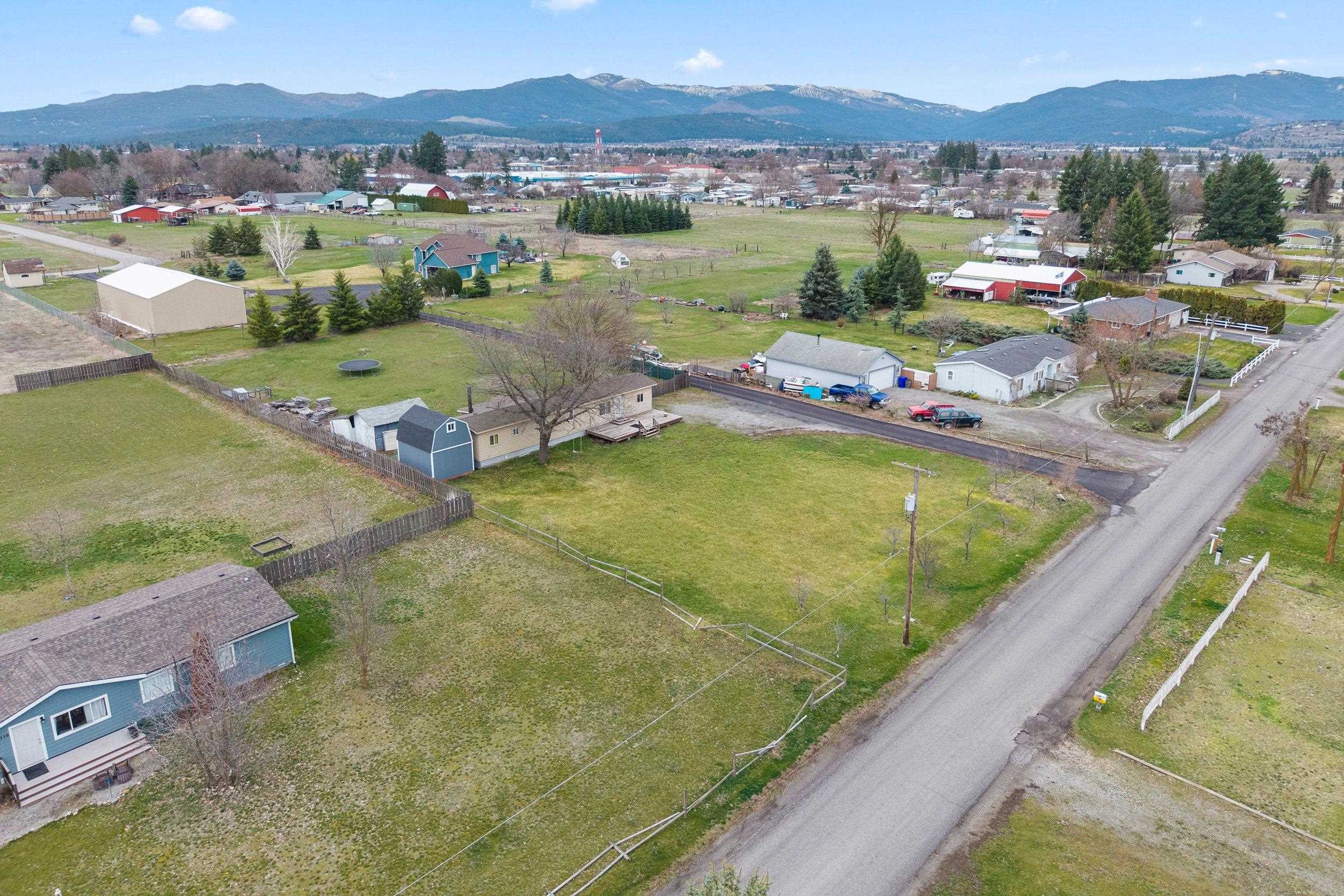 5214 North Corrigan Road Otis Orchards, WA 99027 - Photo 32 of 37