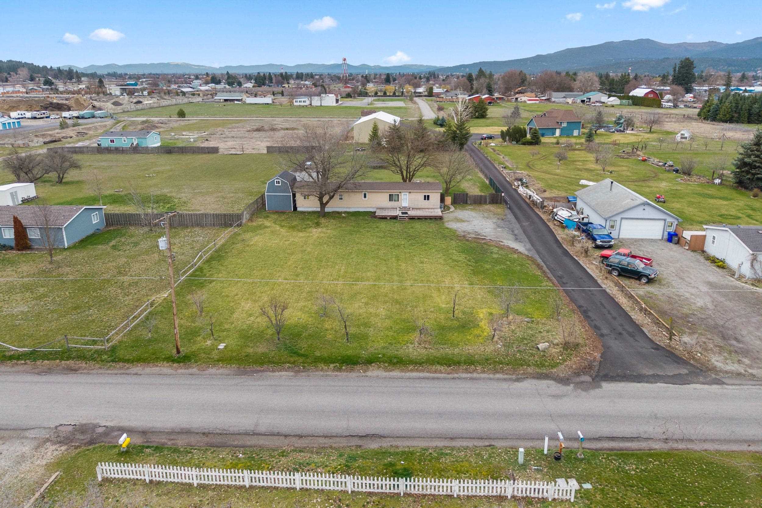 5214 North Corrigan Road Otis Orchards, WA 99027 - Photo 33 of 37