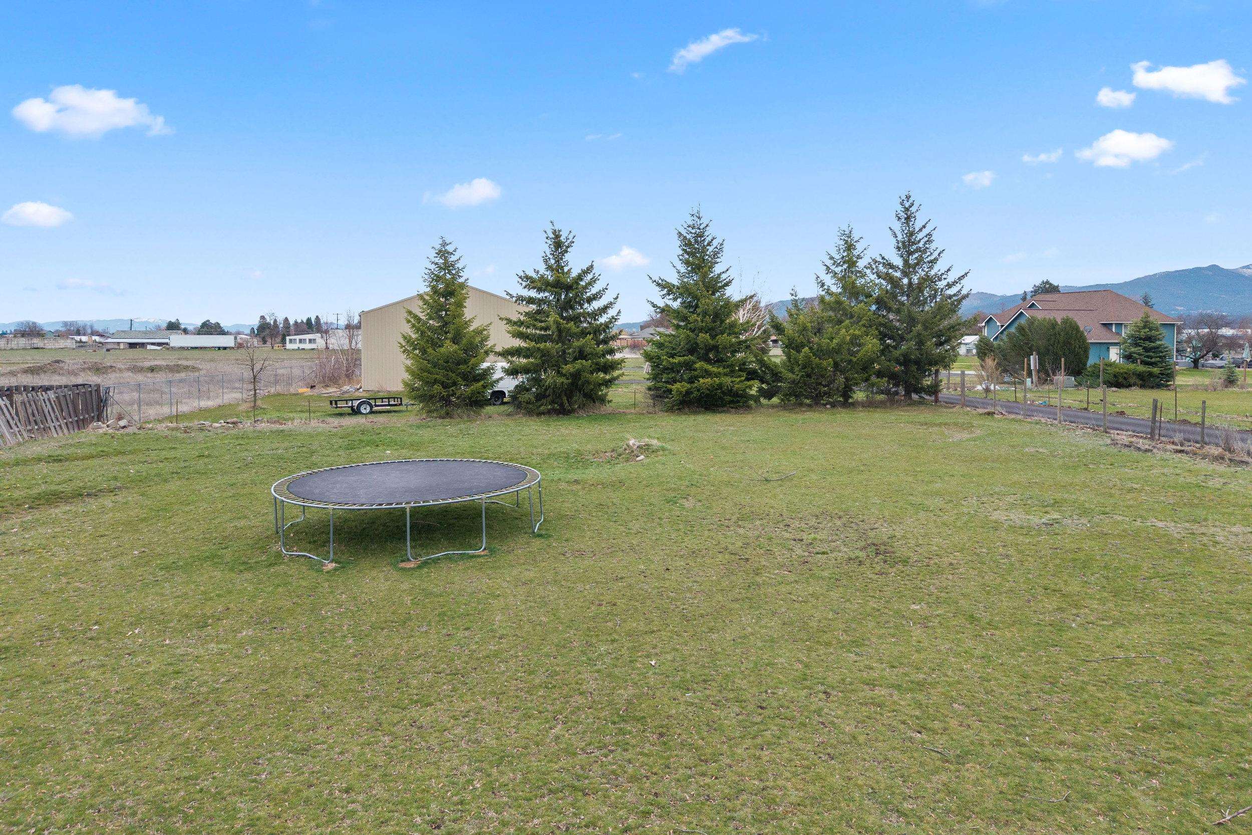 5214 North Corrigan Road Otis Orchards, WA 99027 - Photo 34 of 37