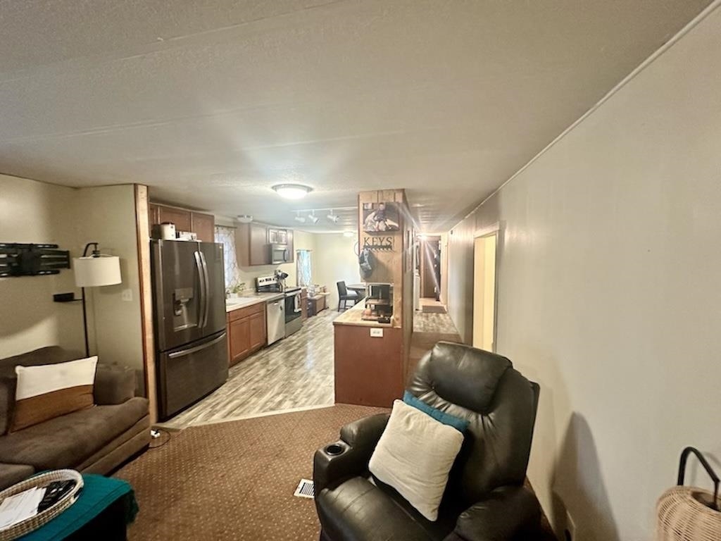 5214 North Corrigan Road Otis Orchards, WA 99027 - Photo 7 of 37