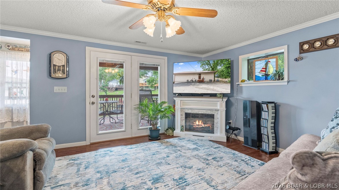 15231 Martingale Road Gravois Mills, MO 65037 - Photo 42 of 90 Livingroom