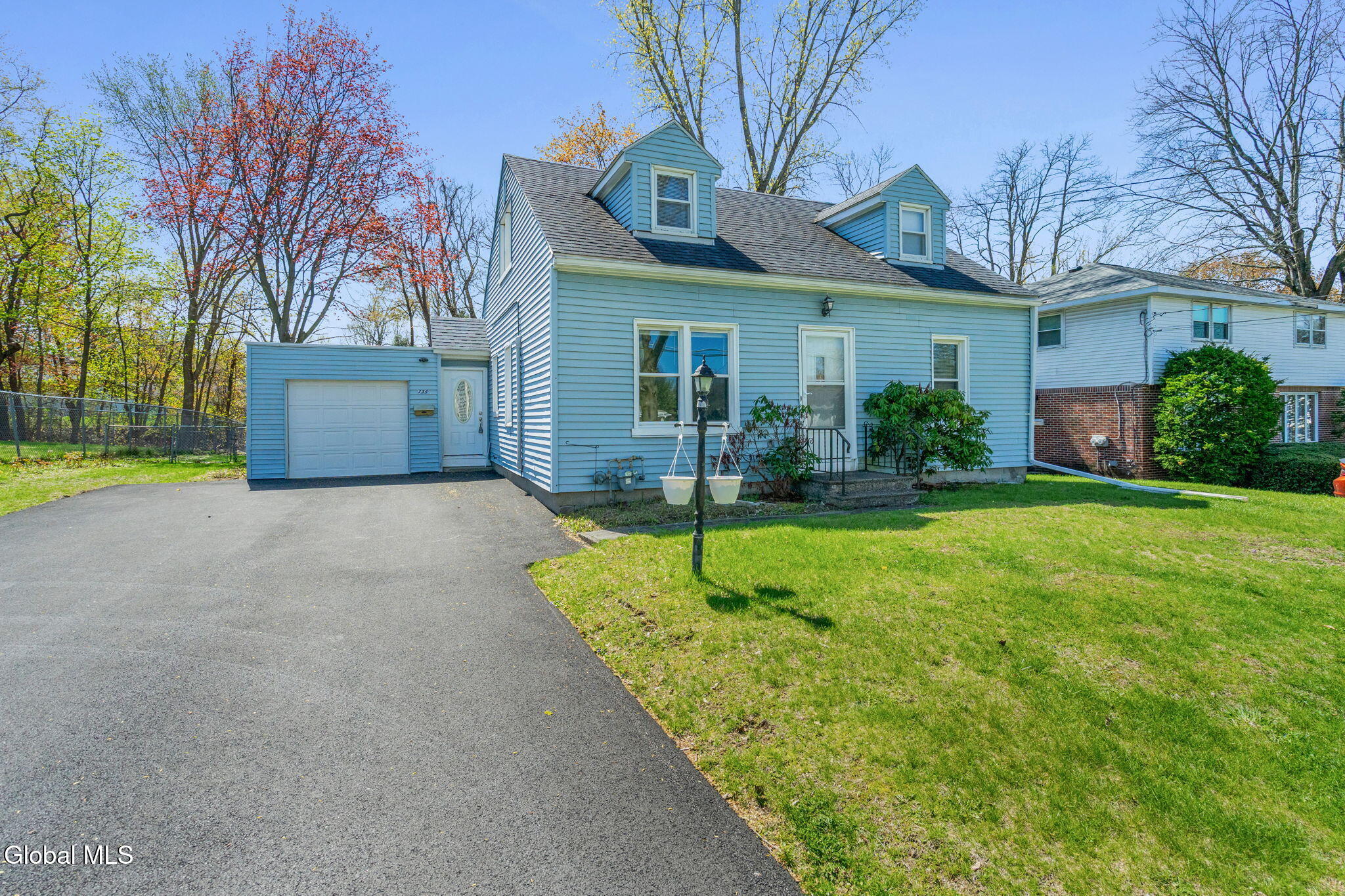 1-web-or-mls-234-osborne-rd