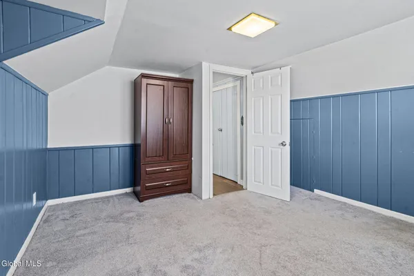 $2,800 | 234 Osborne Road, Colonie, NY 12205