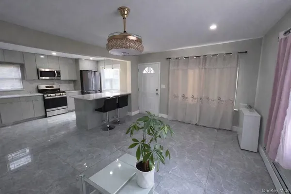 $1,680,000 | 50-32 Utopia Parkway | Flushing