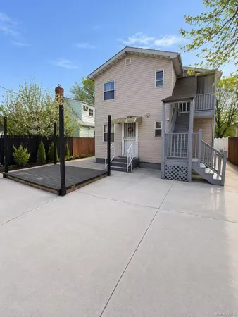 $1,680,000 | 50-32 Utopia Parkway | Flushing