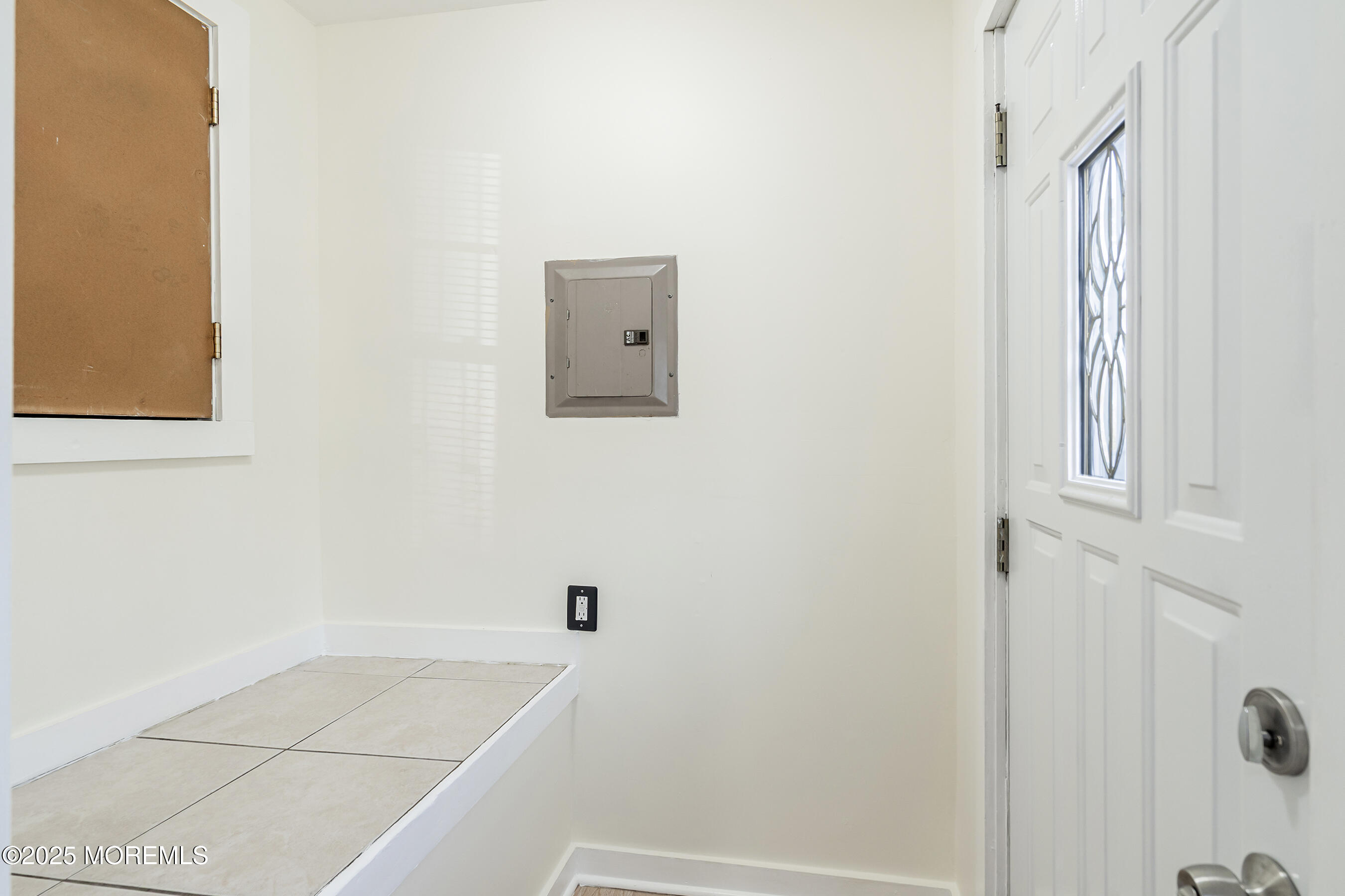 218 Grant Avenue, Unit A Pine Beach, NJ 08741 - Photo 2 of 17 05-Foyer