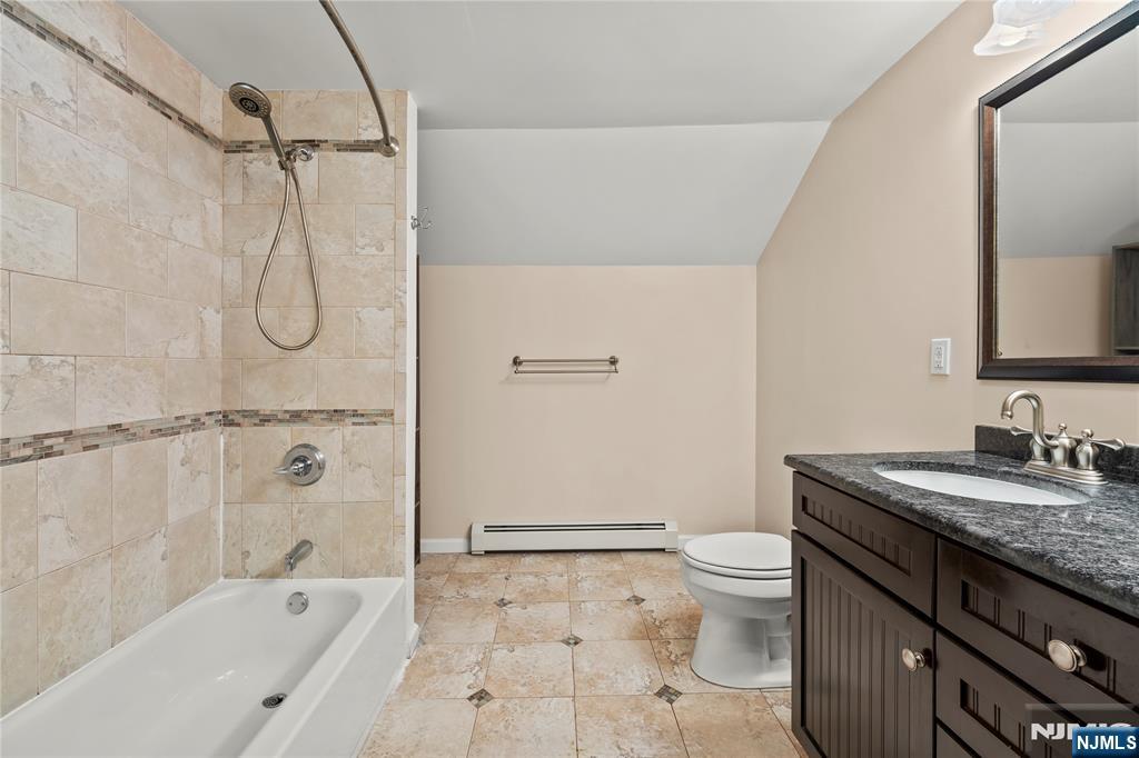 54 Chestnut Avenue Park Ridge, NJ 07656 - Photo 22 of 38 Gallery Image 22